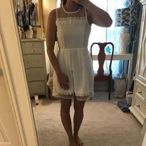 MUST GO! Taking all offers on: Romeo and Juliet Couture white dress